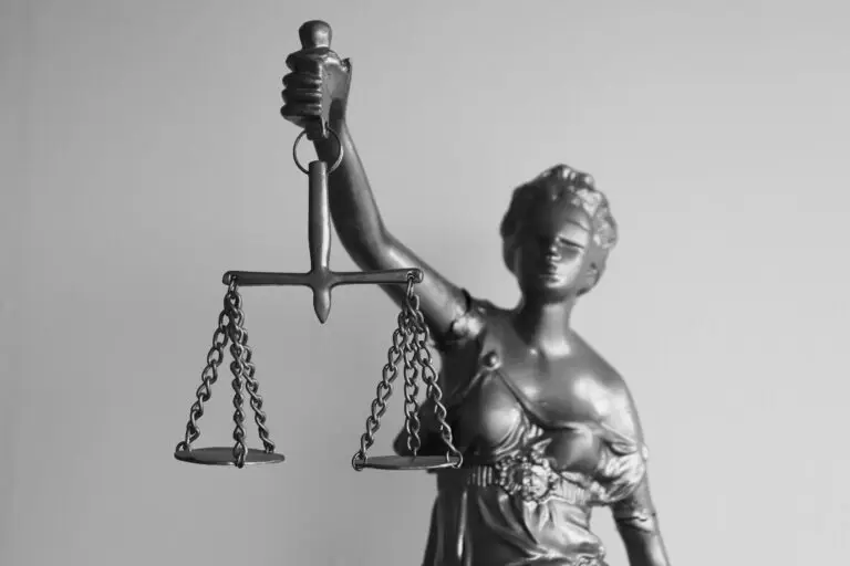 Advogada Caroline Santos Assessoria Jurídica em Direito Civel